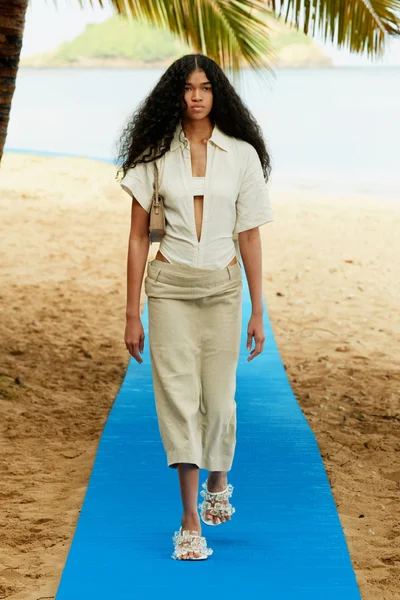 Look 6